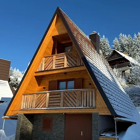 Forest House Evi